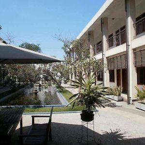 Hotel Pacific Surabaya